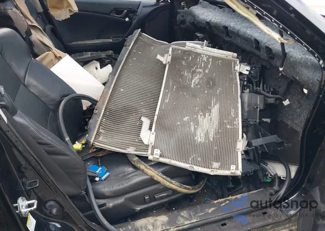 2010 Acura Tsx 2.4 из США, поврежденный, VIN JH4CU2F6XAC003107